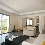 Alegria فيلة